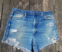 Vintage Cowgirl Wrangler One Of A Kind Medium Blue Jean Upcycled Cut Off Shorts